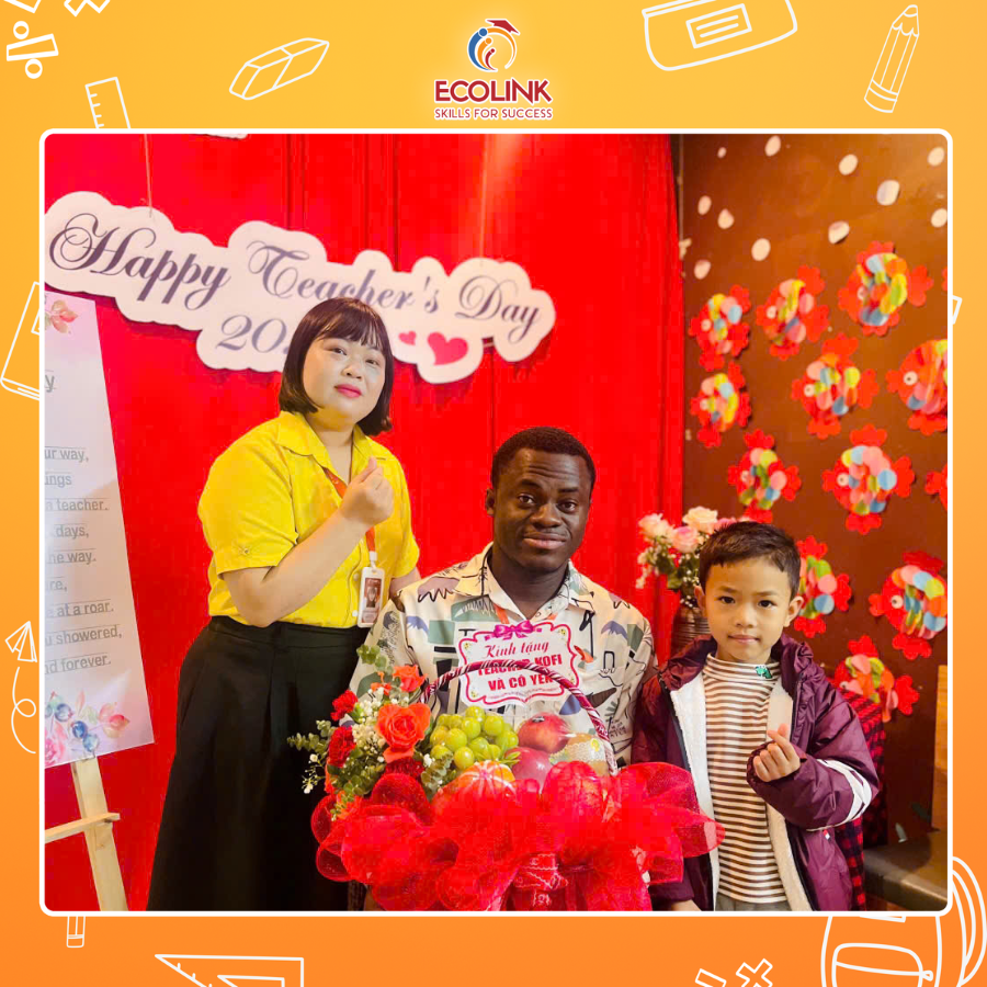 Khoanh-khac-ecolink-duoc-don-nhan-yeu-thuong-nhan-ngay-nha-giao-viet-nam-20-11