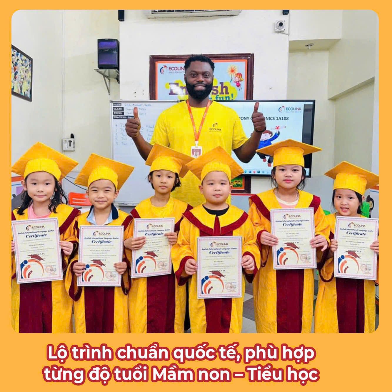 Lo-trinh-dao-tao-duoc-xay-dung-bai-ban-voi-giao-trinh-chuan-cambridge